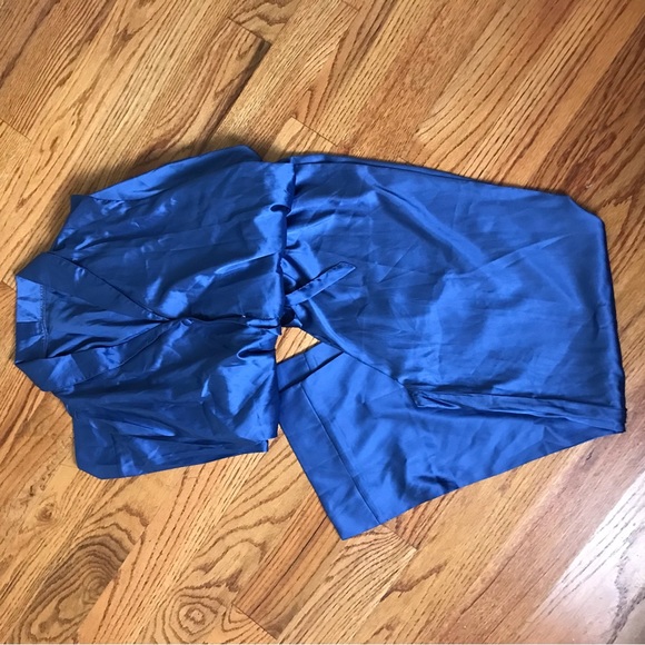 Blue Satin Pajama Set NWOT - Picture 2 of 4